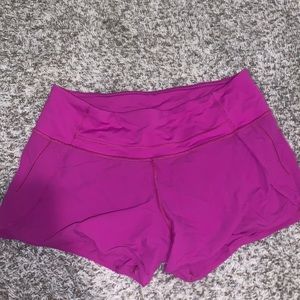 Lululemon Speed Up Shorts Size 6 Magenta